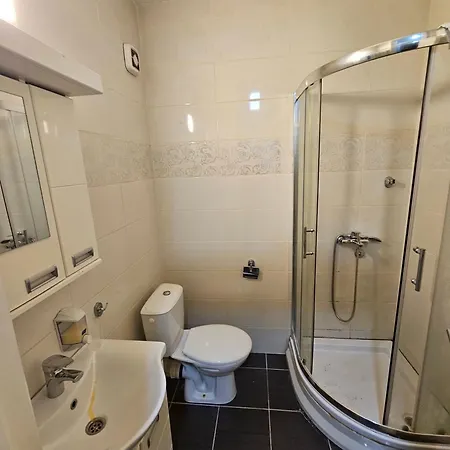 Suit 31 Apartment